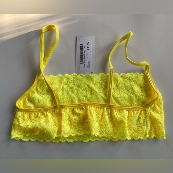 Lace Bralette & Boy Short Panties NWT - Picture 4 of 7